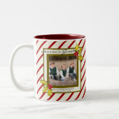 Peppermint Stripe Holly Farmhouse Foto Weihnachten Zweifarbige Tasse (Links)