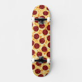 Pepperoni Pizza Pattern Skateboard (Vorderseite)