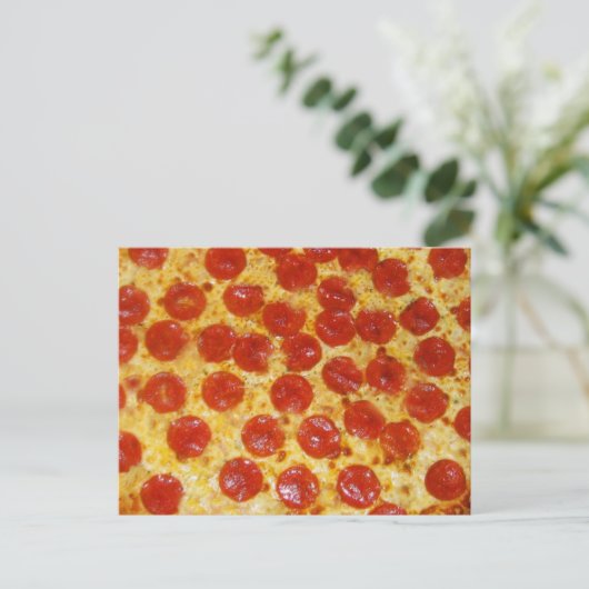 Pepperoni Pizza Postkarte (Stehend Vorderseite)