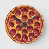 Pepperoni Pizza Runde Wanduhr (Vorderseite)