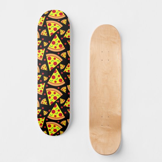 Pepperoni Pizza Slices Junk Food Pattern Black Skateboard (Vorderseite)