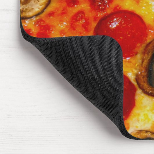 Pepperoni und Mushroom Pizza Mousepad (Ecke)