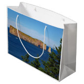 Percé Rock im Golf von St. Laurent Große Geschenktüte (Rückseite Schrägansicht)