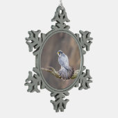 Peregrine Falcon im Palisades Interstate Park Schneeflocken Zinn-Ornament (Links)