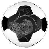 Peregrine Falcon in Baumzweigen mit Handschrift Fußball (Gedreht)