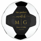 Perfect Match Monogrammed Couple Name Black Fußball (Vorderseite)