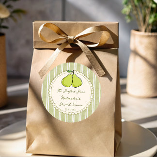 Perfect pair sage green pear bridal shower favor runder aufkleber