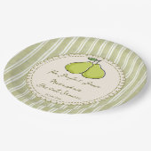 Perfect pair sage green stripe pear bridal shower pappteller (Schrägansicht)