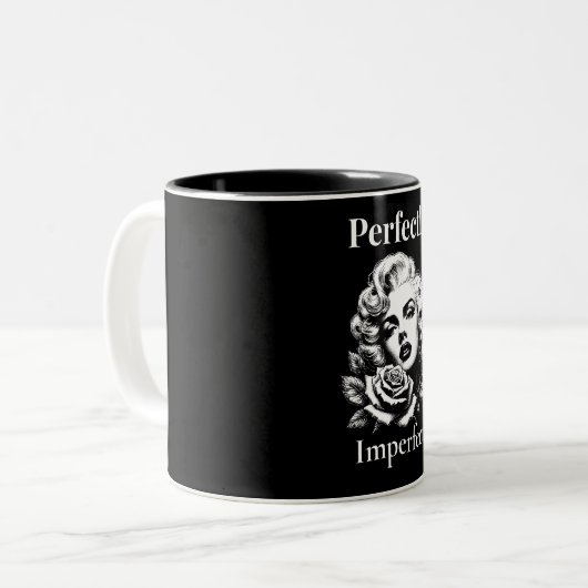 Perfectly Imperfect – Marilyn Noir Zweifarbige Tasse (Vorderseite Links)