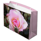 Perfekt Englisch Rosa Rose Große Größe Geschenktüte (Rückseite Schrägansicht)