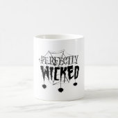 Perfekt geficktes Cooles Halloween Kaffeetasse (Mittel)