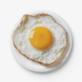 Perfekt gefriertes Ei mit knusprigen Kanten und Go Pappteller (Vorderseite)