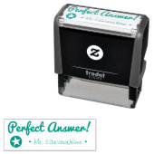"Perfekte Antwort!" + Name des Erziehers Stempel (Beispiel)