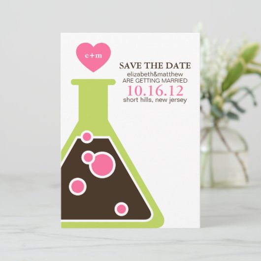 Perfekte Chemie-Hochzeit rettet das Datum Einladung (Stehend Vorderseite)