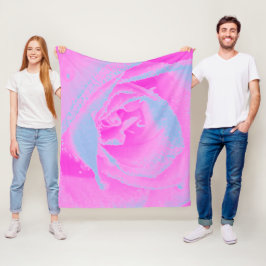 Perfekte Rose für Hot Pink und Light Blue Fleecedecke
