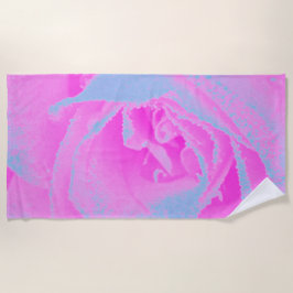 Perfekte Rose für Hot Pink und Light Blue Strandtuch