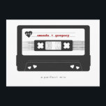 Perfekter Mix - Mix-Tape-Save the Date-Karte Save The Date<br><div class="desc">Mit dieser inspirierten "Mix-Band"-Save the Date Karte können Sie Ihren großen Tag stilvoll verkünden. Passen Sie die Karte an, indem Sie Ihre Namen auf der Vorderseite drucken. Stellen Sie sicher, dass Sie Ihren Standort und Ihre Hochzeitswebsite auf der Rückseite einschließen. Um die Farben anzupassen, klicken Sie oben auf die orange...</div>