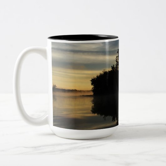 perfekter Sonnenaufgang Zweifarbige Tasse (Links)