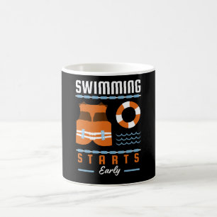 Perfektes Schwimmerdesign - Schwimmen beginnt früh Kaffeetasse