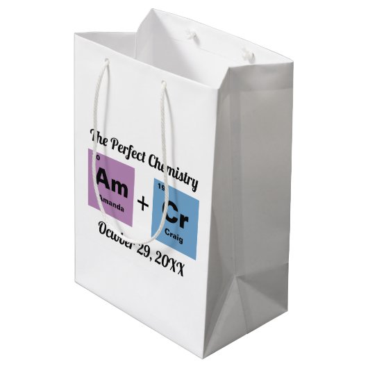 Periodische Tabelle der Elemente Hochzeit Mittlere Geschenktüte (Rückseite Schrägansicht)