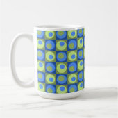 Periwinkle Blau Grüner Platz Dot Geometrisches Mus Kaffeetasse (Links)