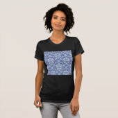 Periwinkle Blue und White Damask T-Shirt (Vorne ganz)