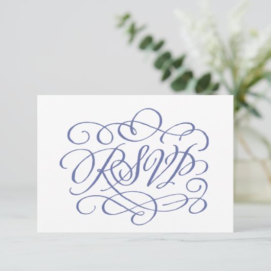 Periwinkle Calligraphy Wedding Meals RSVP Card (Stehend Vorderseite)