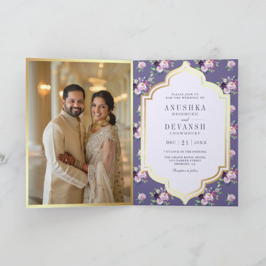 Periwinkle Floral Muster QR Code Indian Wedding Einladung (Innenseite)