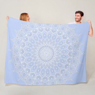 Periwinkle Mandala - Bora in Juniper Berry Fleecedecke