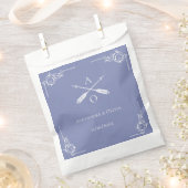 Periwinkle Monogram und Pfeile Hochzeit Geschenktütchen (Ausgeschnitten)