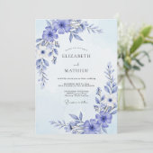 Periwinkle Painterly Flourish Wedding Einladung (Stehend Vorderseite)