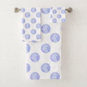 Periwinkle Polka Dots Badhandtuch Set (Insitu)