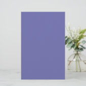 Periwinkle Solid Color Briefpapier (Stehend Vorderseite)