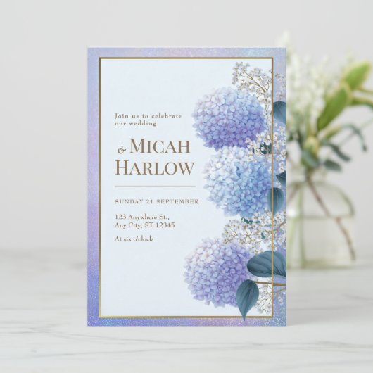 Periwinkle Stardust Hydrangea Gold Frame Wedding Einladung (Stehend Vorderseite)