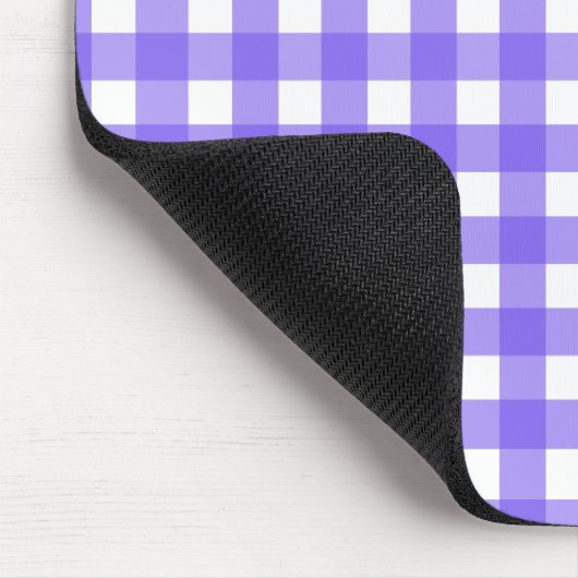 Periwinkle und weißer Gingham Mousepad (Ecke)