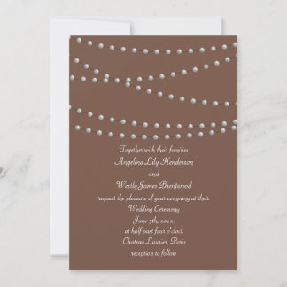 Perlen auf brauner Hochzeit Einladung