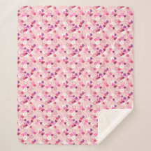 Perlen, Blumen und Rosa