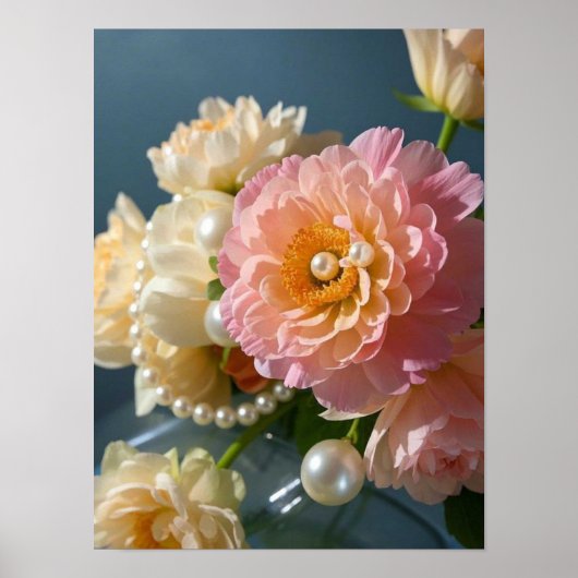 Perlen mit rosa Blume Poster (Vorne)