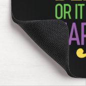 Perlen oder es geschah nicht Mardi Gras Shirt Gesc Mousepad (Ecke)