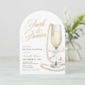 Perlen & Prosecco Rosa Schleife Brautparty Einladung (Stehend Vorderseite)