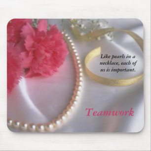Perlen und Gartennelken - Teamwork mousepad