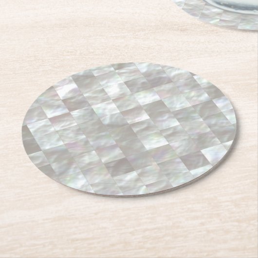 Perlmutt. Runder Pappuntersetzer (Angewinkelt)