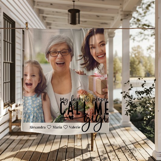 Peronalized Photo My Favorite People Call Me Gigi Fleecedecke