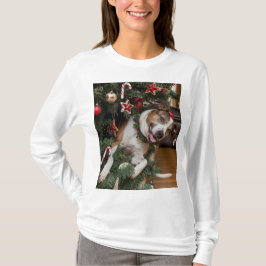 Perro Festivo: Listo para el Árbol T-Shirt