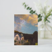 Perseid Meteordusche und Kapelle auf Postkarte (Stehend Vorderseite)