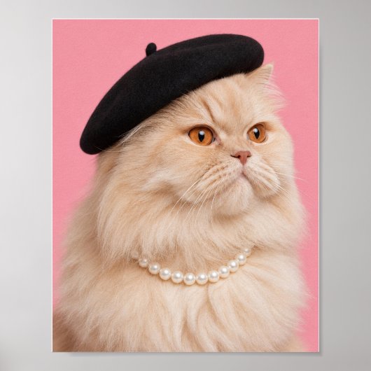 Perserkatze in Perlenkette und Barett Poster (Vorne)