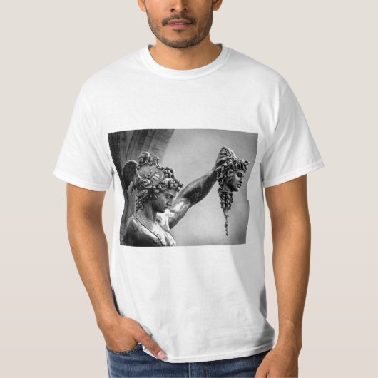 Perseus mit dem Kopf der Medusa T-Shirt (Vorderseite)