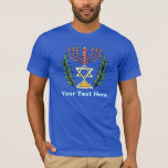 Persian Magen David Menorah T-Shirt<br><div class="desc">Dieses Bild wurde aus einer antiken persischen jüdischen Fliese mit einer Menorah mit einem Magen David (Stern von David) gerahmt von Olivenzweigen. Die Unvollkommenheiten des originalen,  handbemalten Bildes wurden bewahrt.</div>