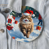 Persische Katze sitzt im Schnee mit Weihnachtshut Button (Beispiel)