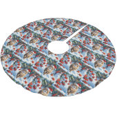 Persische Katze sitzt im Schnee mit Weihnachtshut Polyester Weihnachtsbaumdecke (Schrägansicht)